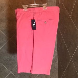 NWT Nautical Shorts Size 32. Red/Pink